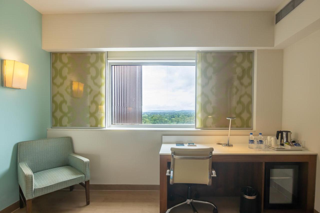 Fairfield By Marriott Belagavi Hotel Екстериор снимка