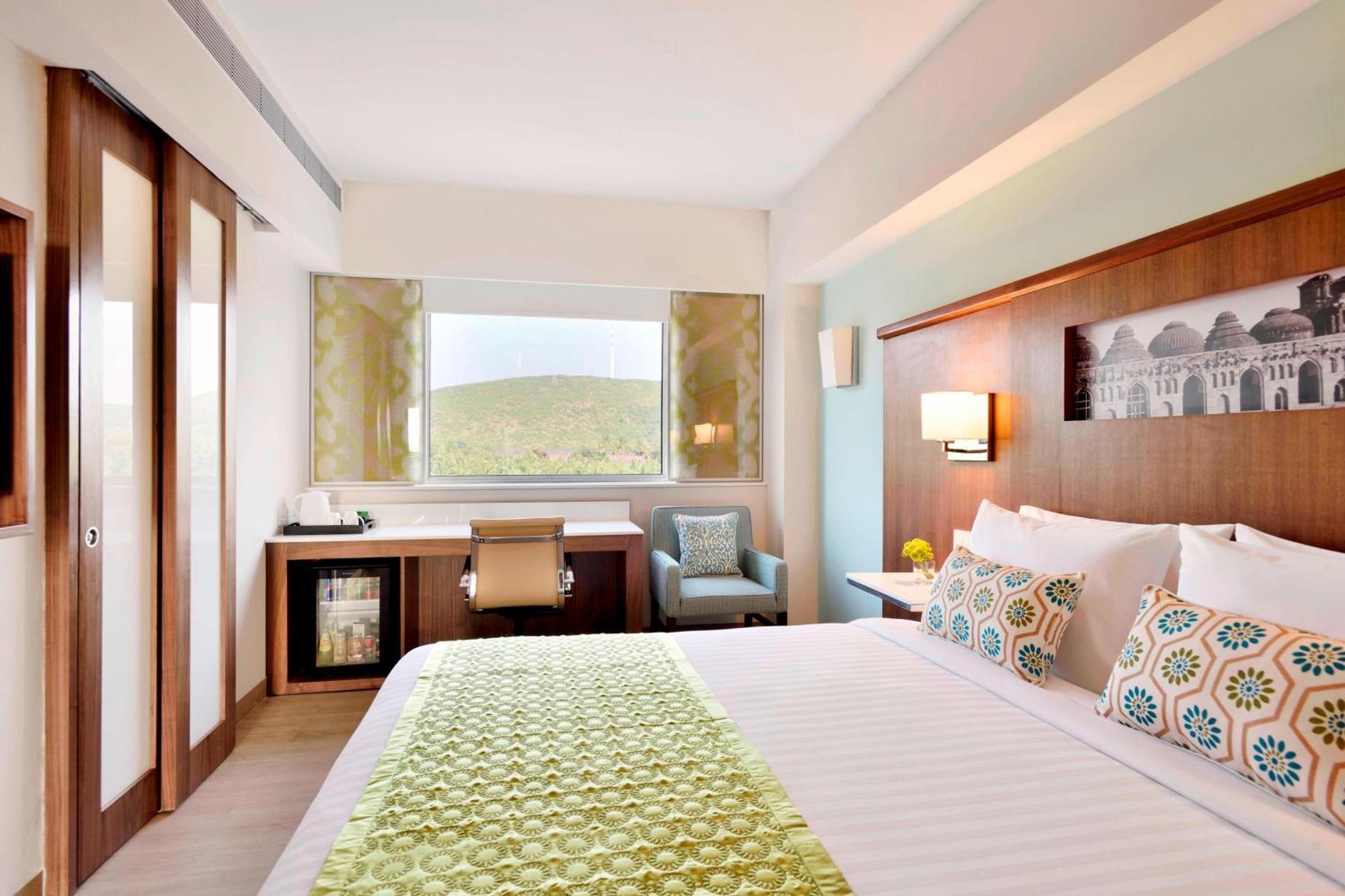 Fairfield By Marriott Belagavi Hotel Екстериор снимка