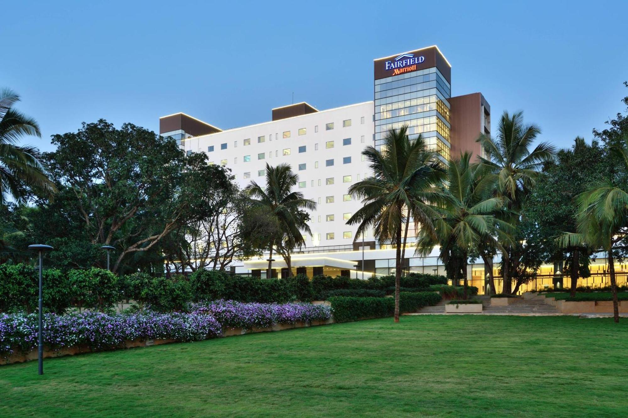 Fairfield By Marriott Belagavi Hotel Екстериор снимка