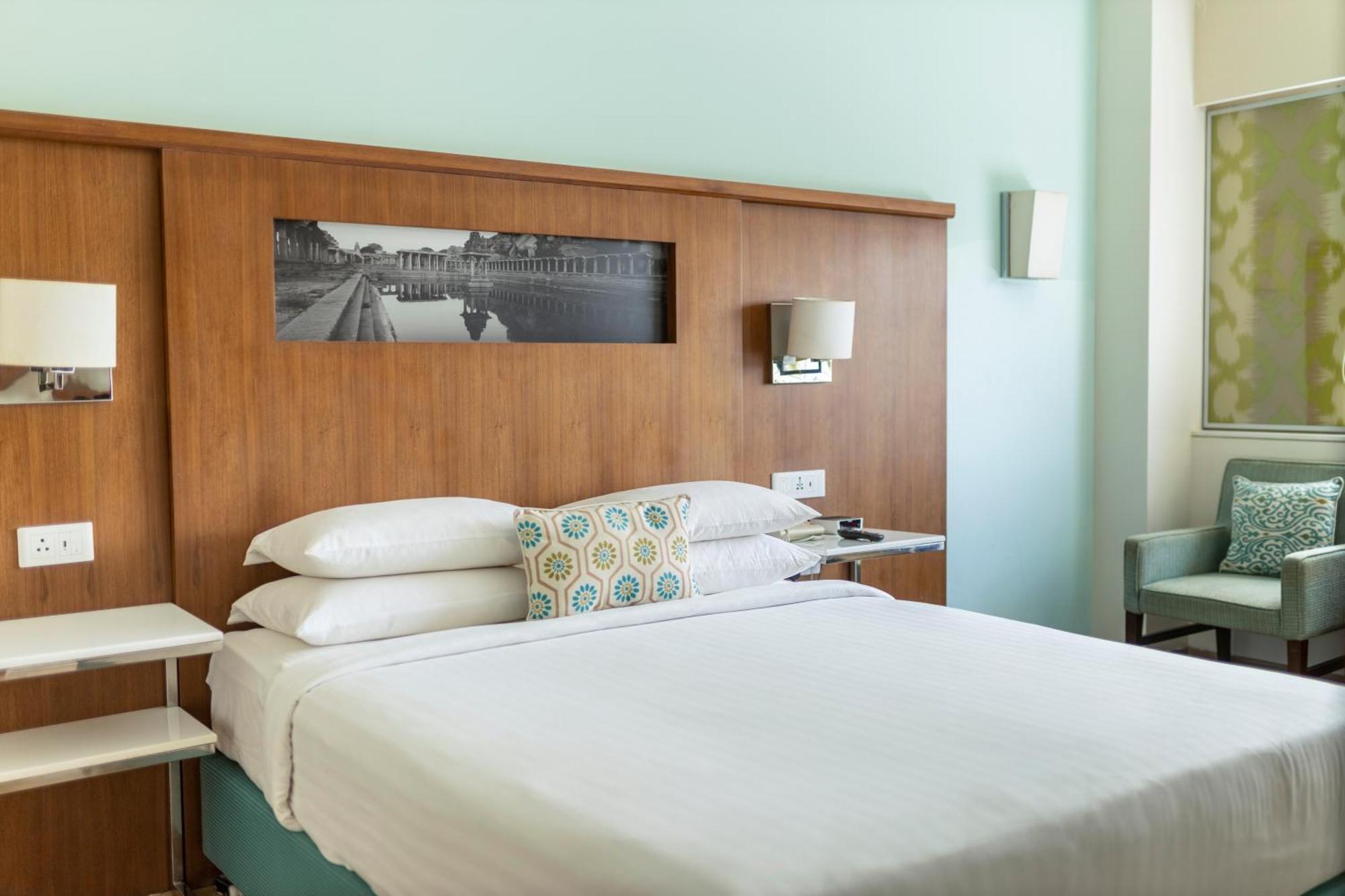 Fairfield By Marriott Belagavi Hotel Екстериор снимка